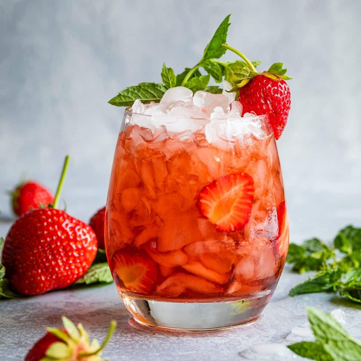 Strawberry Syrup Mojito 1.2L - Image 3
