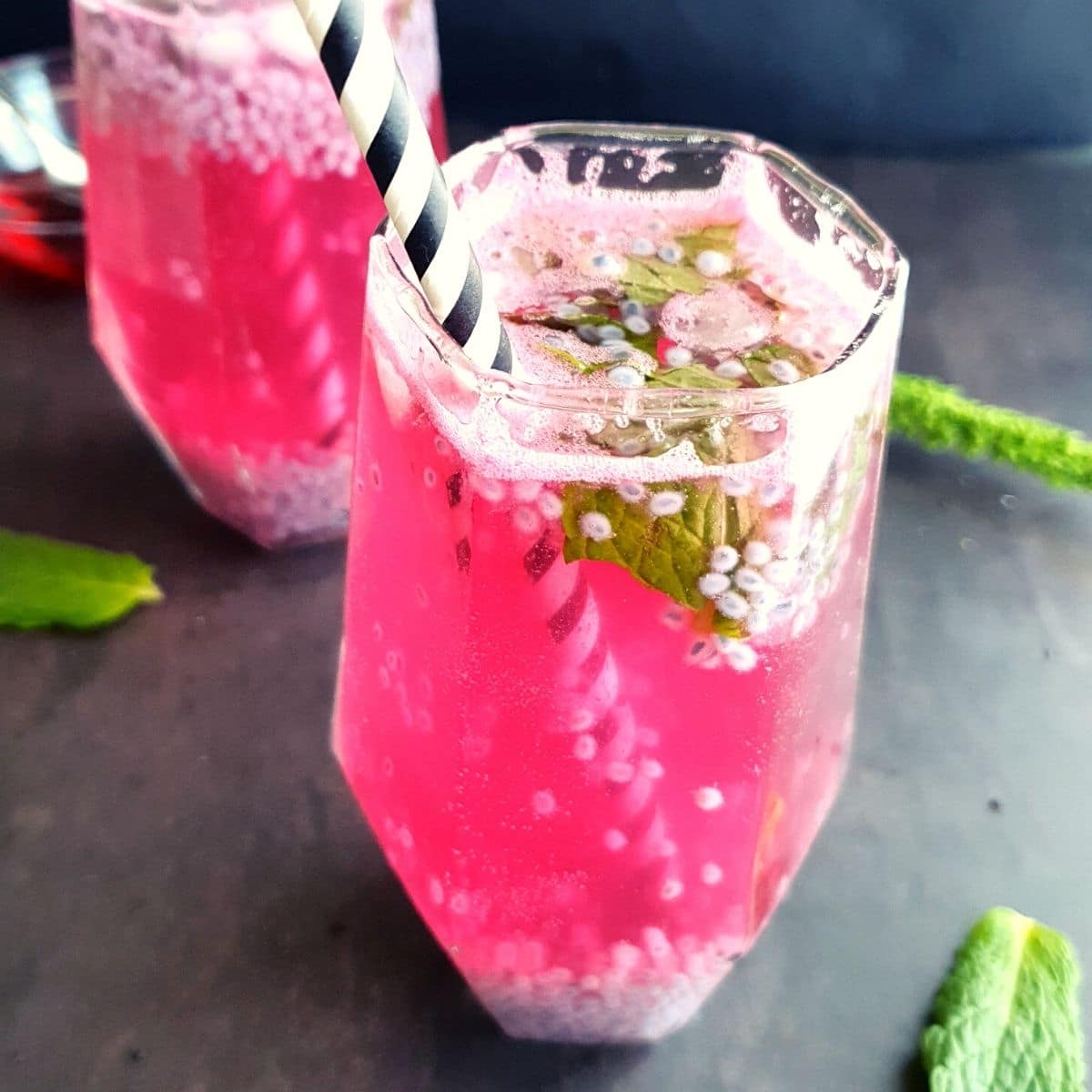 Rose Syrup Mojito 1.2L - Image 2